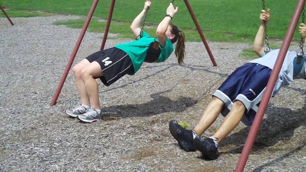 C:\Users\John\Desktop\VHW movies\Play Ground Workouts\Swing Body Curl Frame - 314.jpg